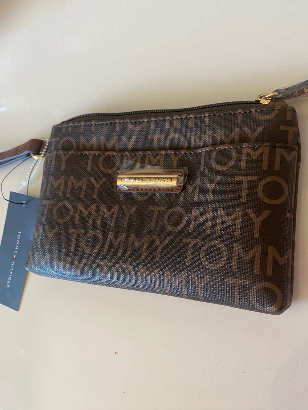 Tommy Hilfiger Monogram Wristlet - Picture 2 of 10